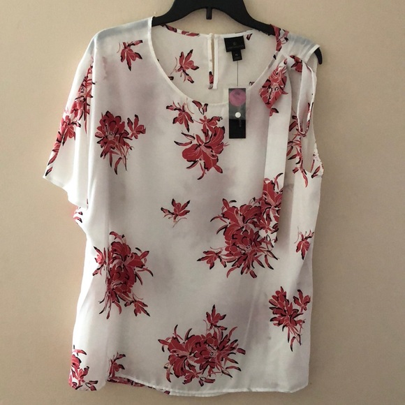 Worthington Asymmetrical Bow Top - Picture 2 of 6